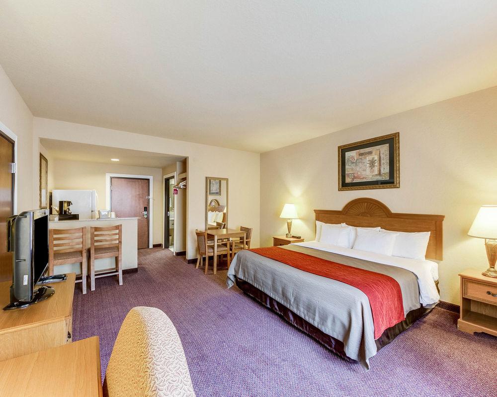Comfort Inn & Suites And Suites Fredericksburg Eksteriør bilde