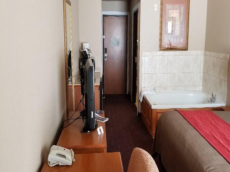 Comfort Inn & Suites And Suites Fredericksburg Eksteriør bilde