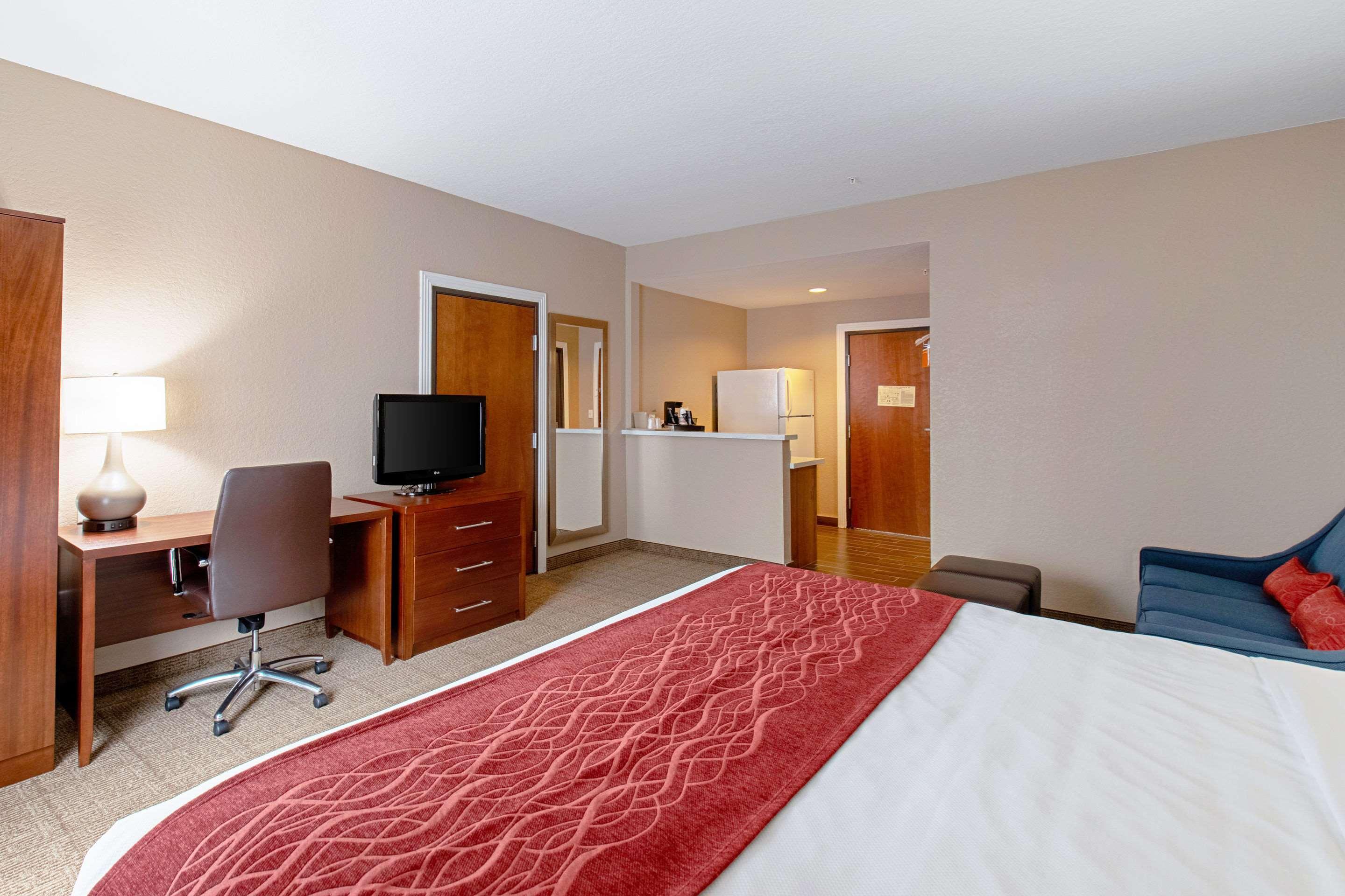 Comfort Inn & Suites And Suites Fredericksburg Eksteriør bilde